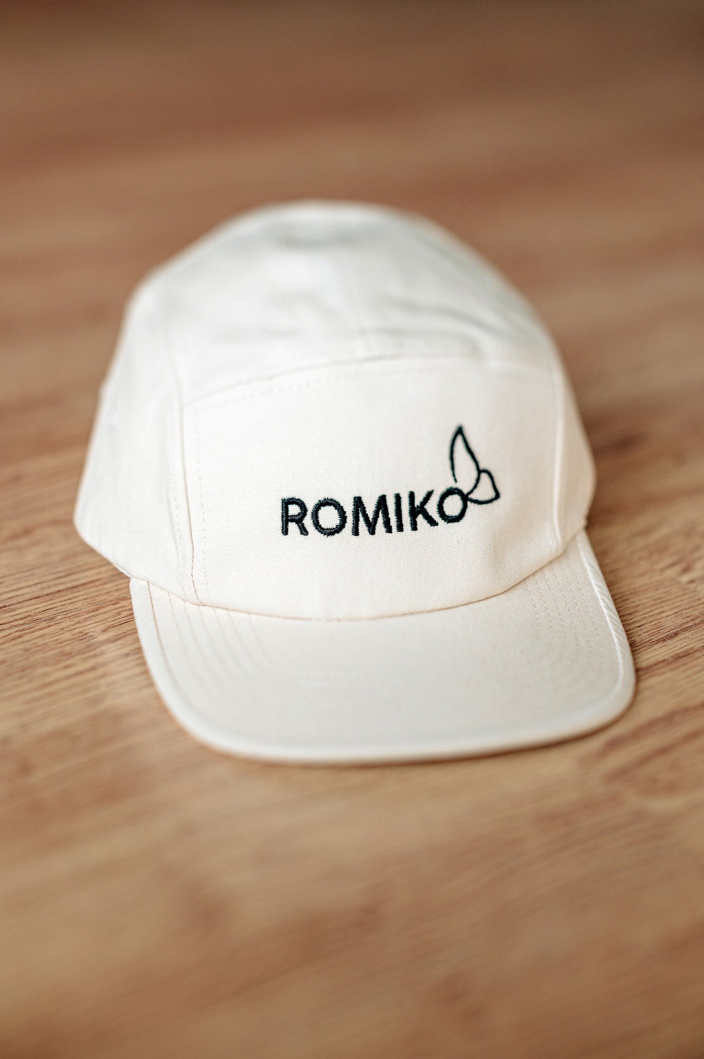 Gorra coconut ROMIKO