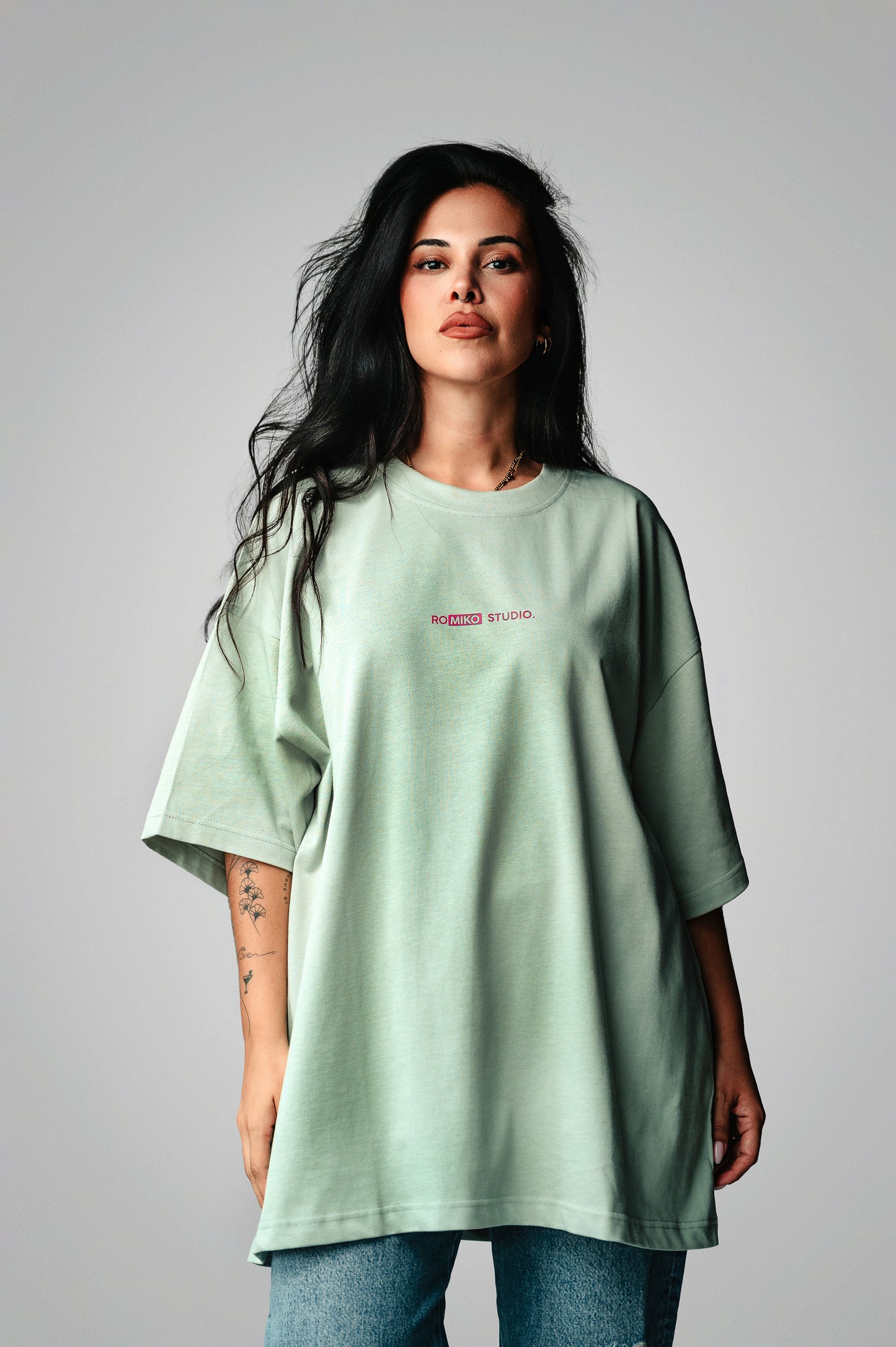 Camiseta verde BUTTERFLY EFFECT