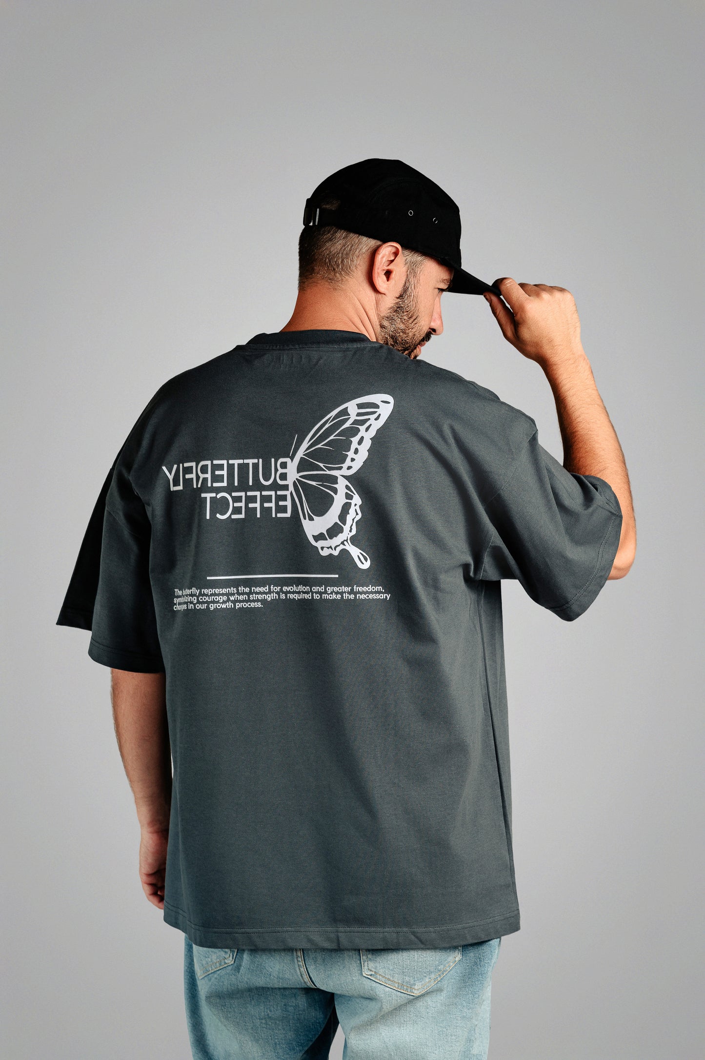 Camiseta gris BUTTERFLY EFFECT