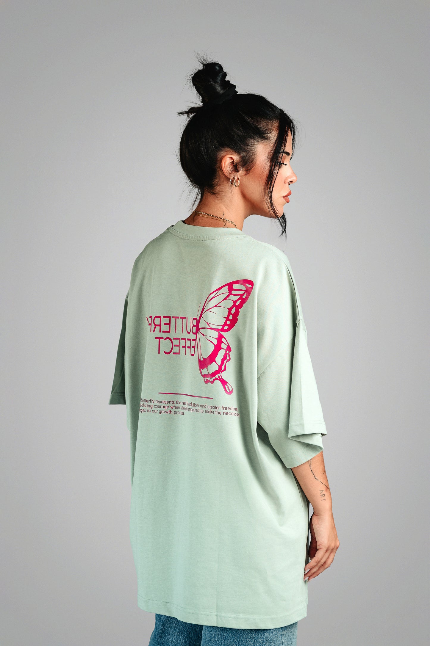 Camiseta verde BUTTERFLY EFFECT